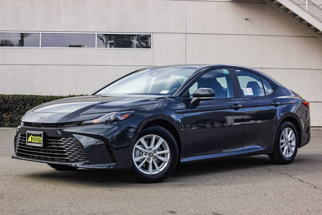 2025 TOYOTA CAMRY HYBRID LE 1