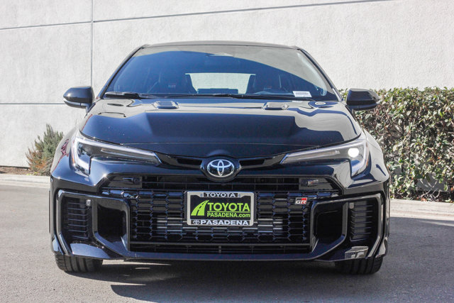 2025 TOYOTA GR COROLLA Premium Plus 2