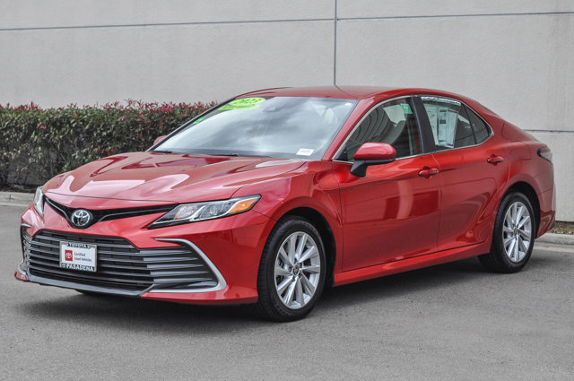2023 TOYOTA CAMRY LE 3