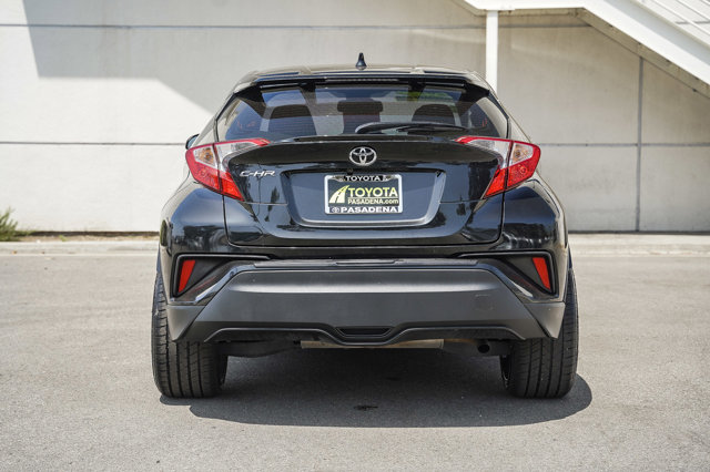 2019 TOYOTA TRUCK C-HR LE 7
