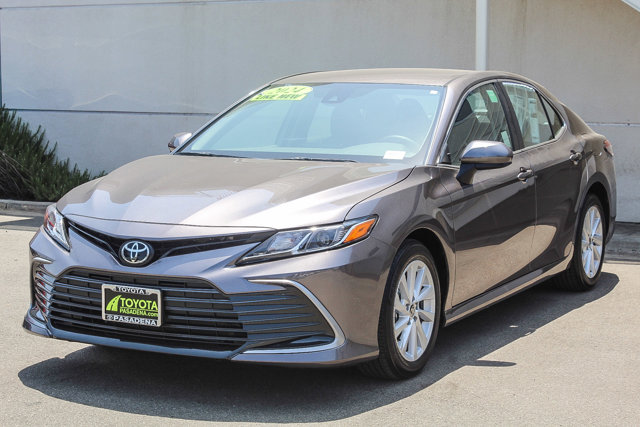 2024 TOYOTA CAMRY LE 3