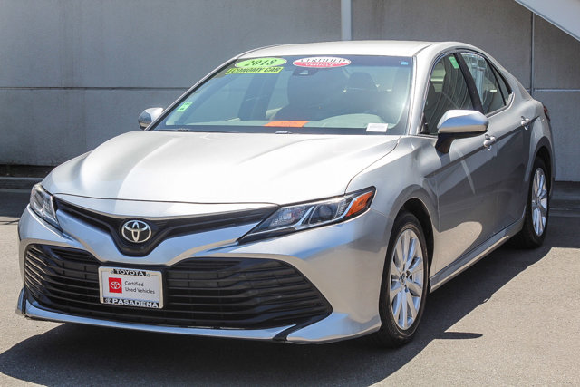 2018 TOYOTA CAMRY LE 3