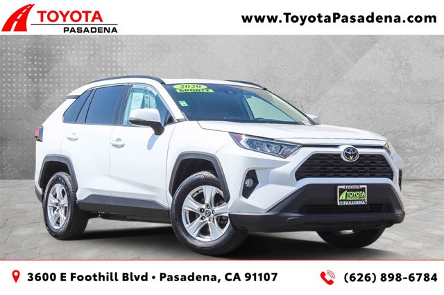 2020 TOYOTA TRUCK RAV4 XLE 1