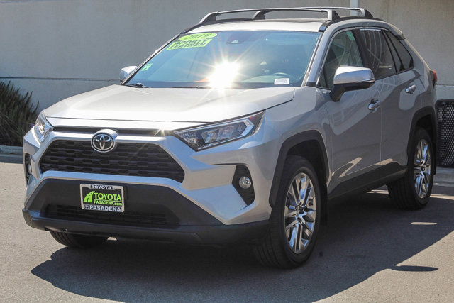 2019 TOYOTA TRUCK RAV4 XLE PREMIUM 3