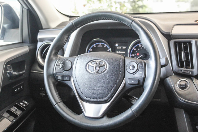 2017 TOYOTA TRUCK RAV4 LIMITED 13