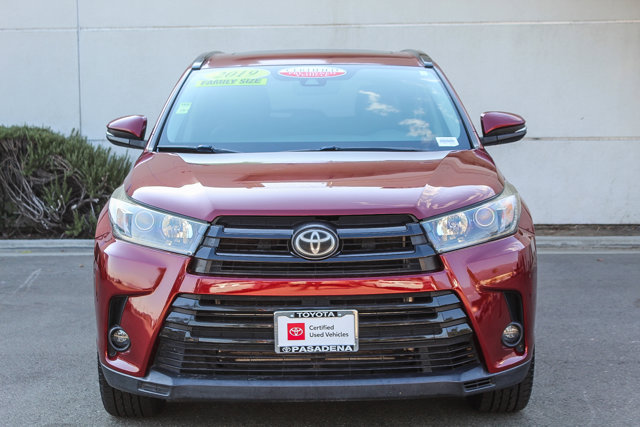 2019 TOYOTA TRUCK HIGHLANDER SE 2