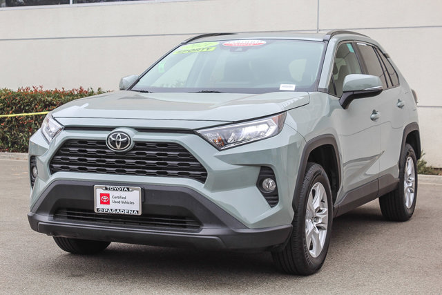 2021 TOYOTA TRUCK RAV4 XLE 3