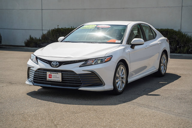 2022 TOYOTA CAMRY LE 3