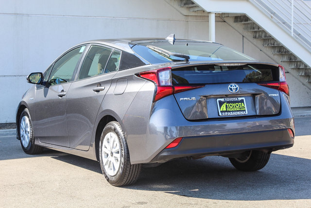 2019 TOYOTA PRIUS LE 5