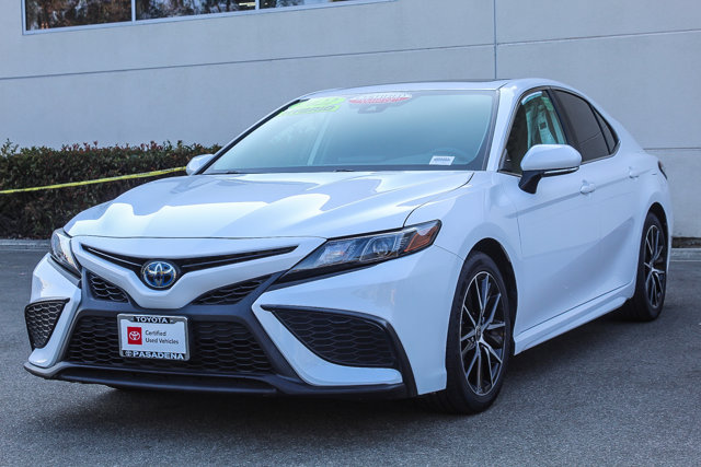 2022 TOYOTA CAMRY HYBRID SE 3