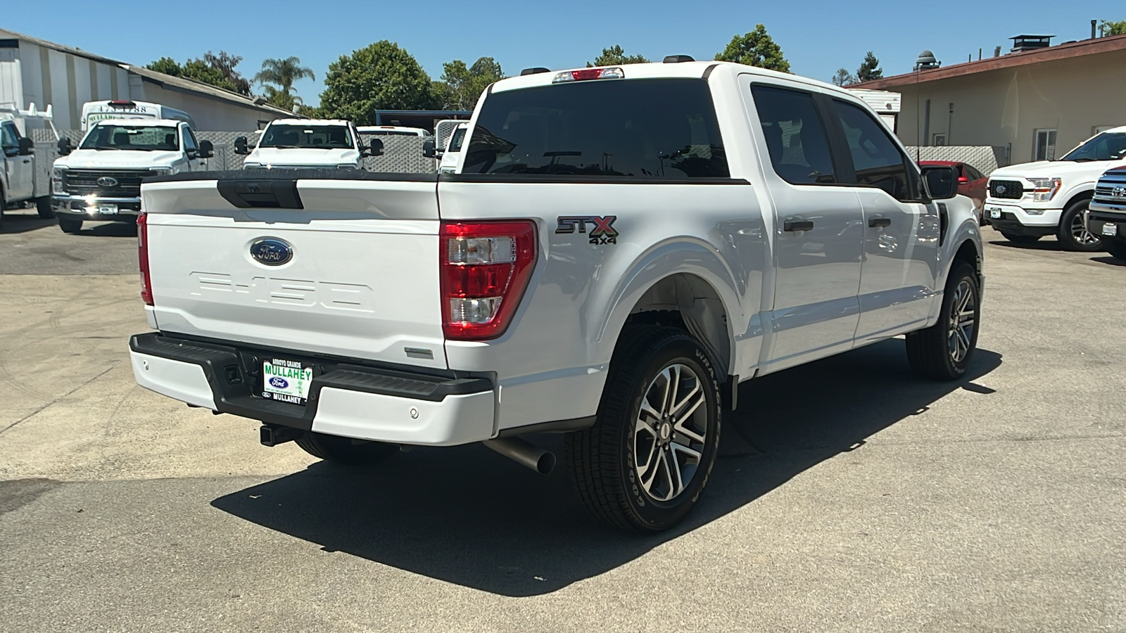 2022 Ford F-150 XL 3