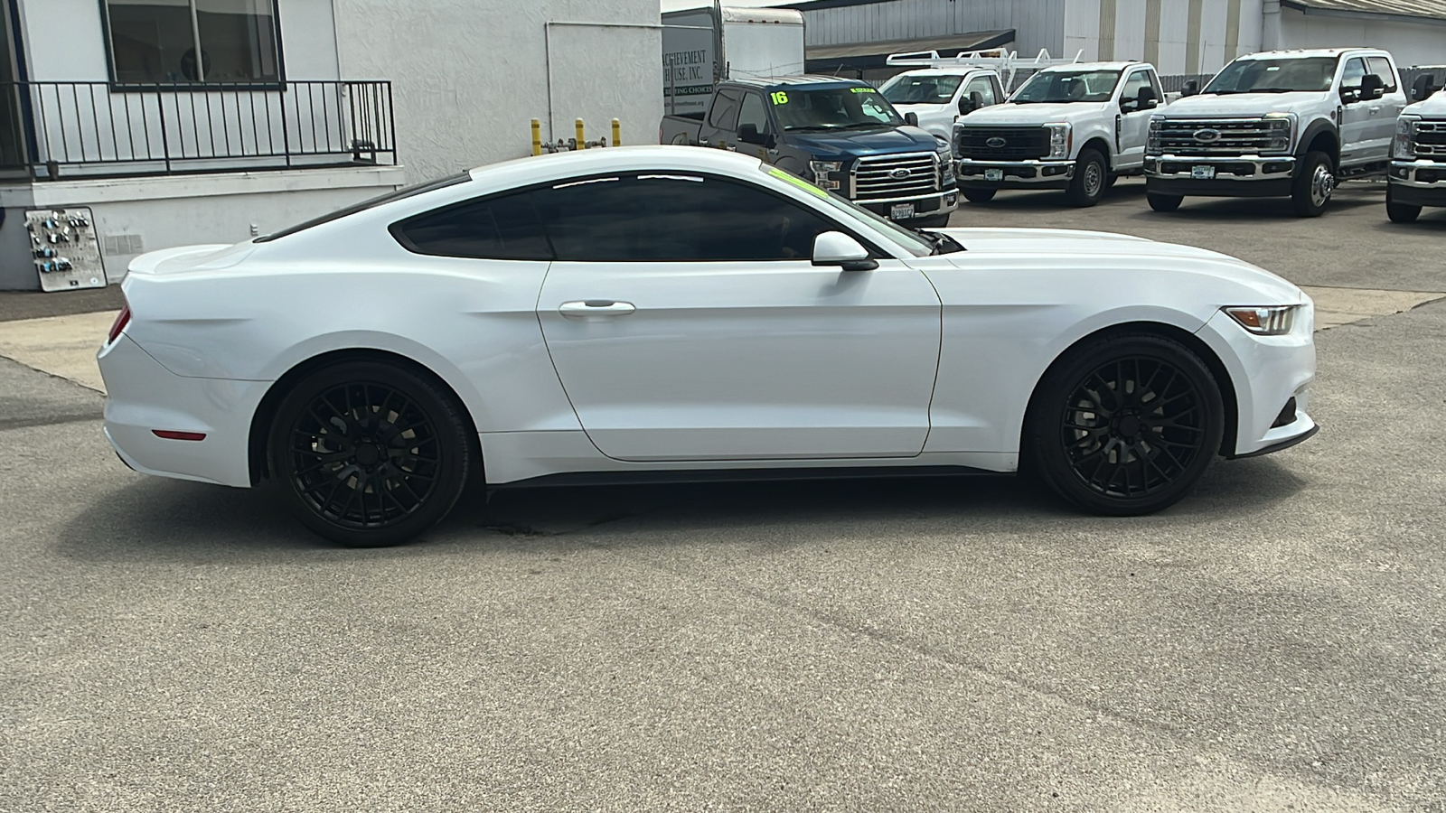 2016 Ford Mustang EcoBoost 2