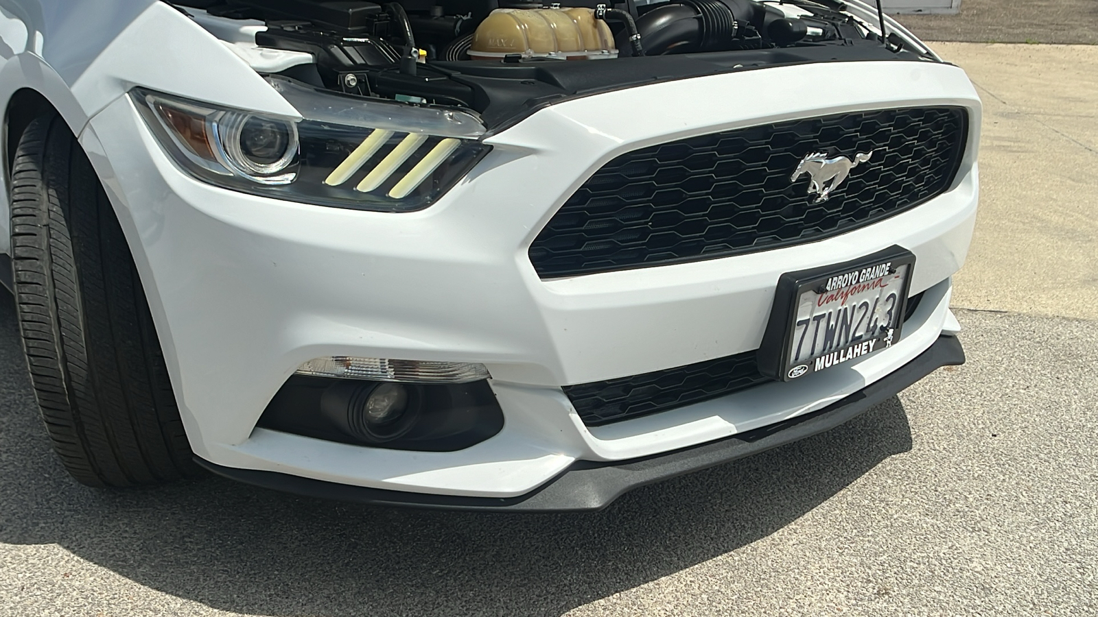 2016 Ford Mustang EcoBoost 11