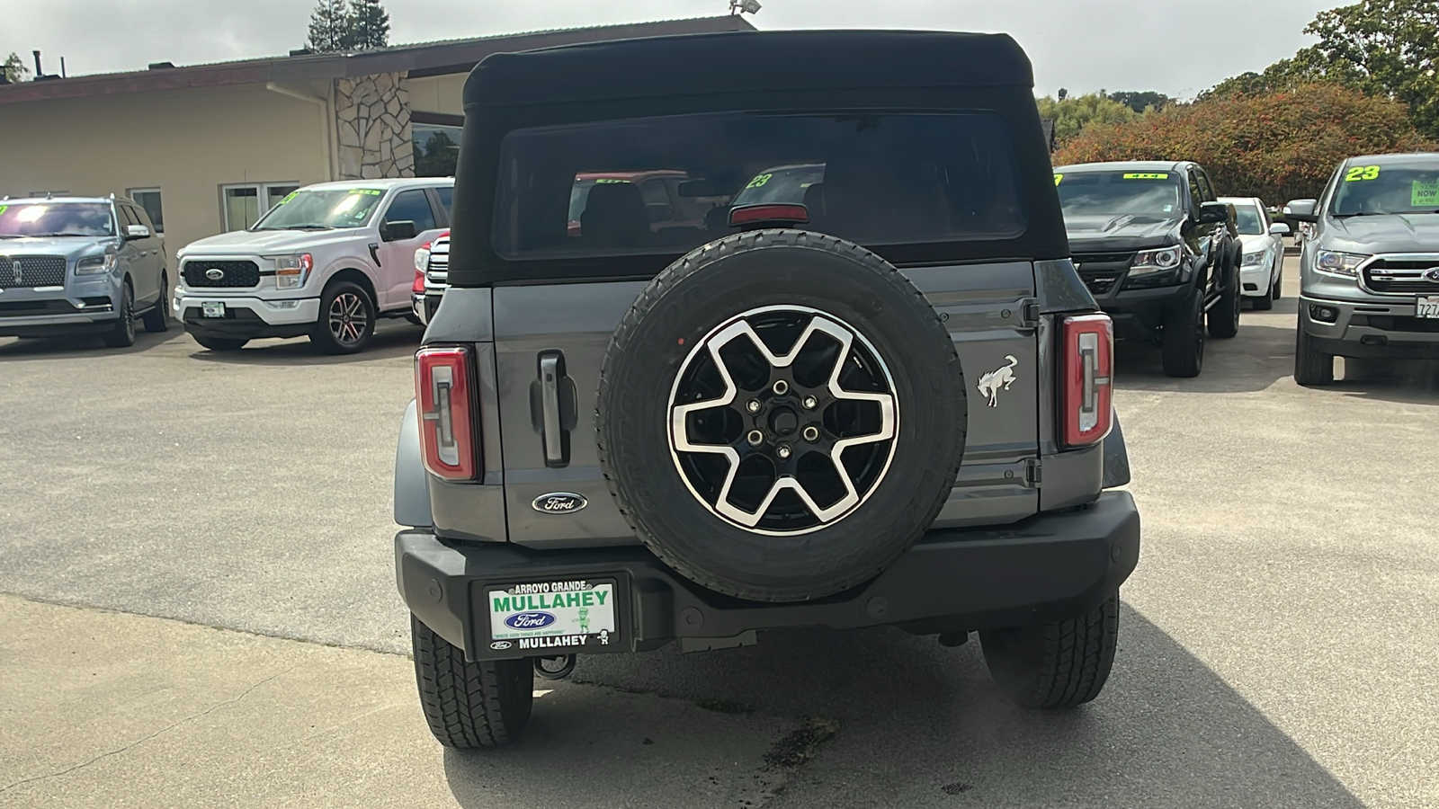 2024 Ford Bronco Outer Banks 4