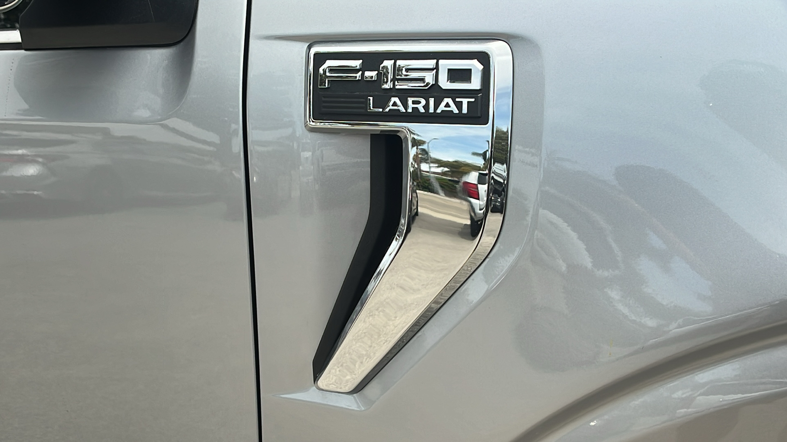 2024 Ford F-150 Lariat 10