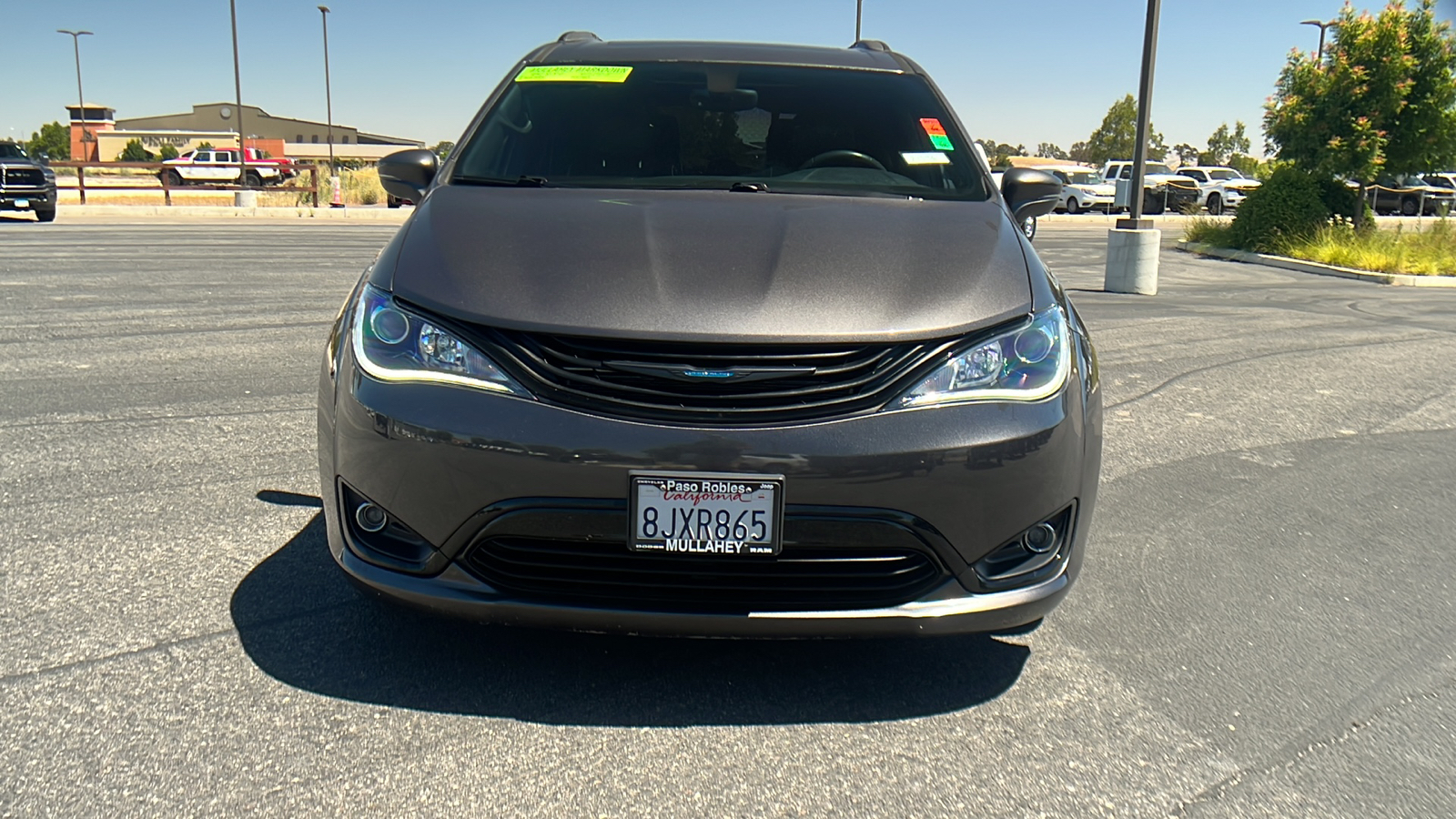 2019 Chrysler Pacifica Hybrid Limited 8