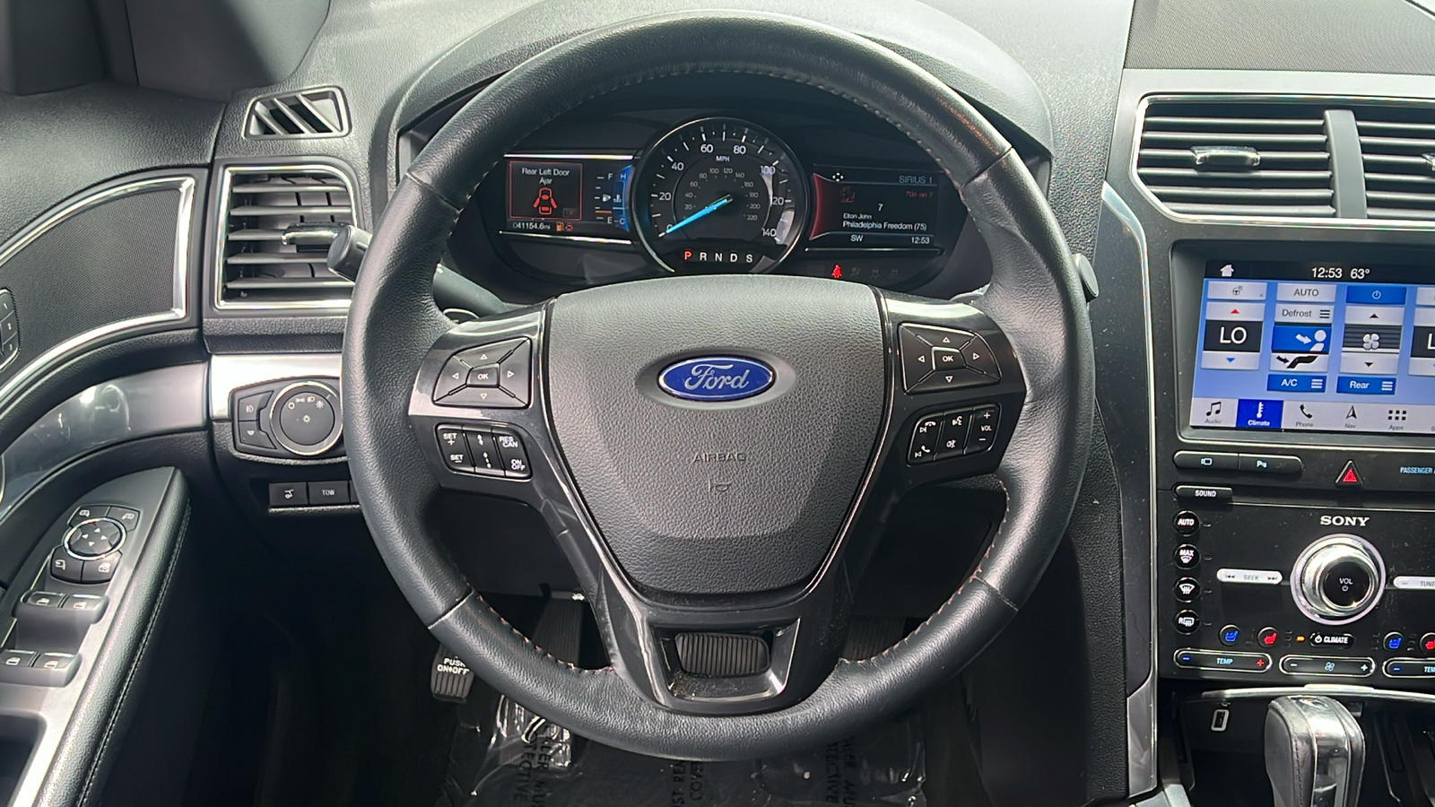 2019 Ford Explorer Sport 25