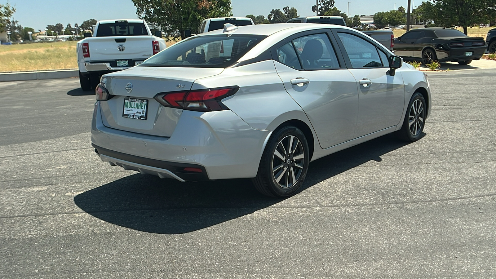 2021 Nissan Versa SV 3