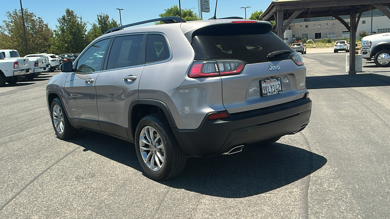 2022 Jeep Cherokee Latitude Lux 5