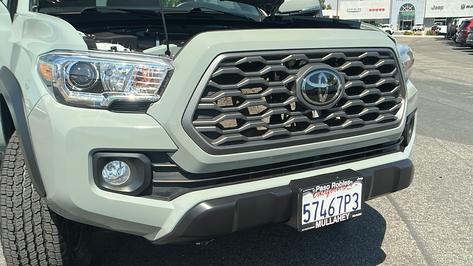 2022 Toyota Tacoma 4WD  11