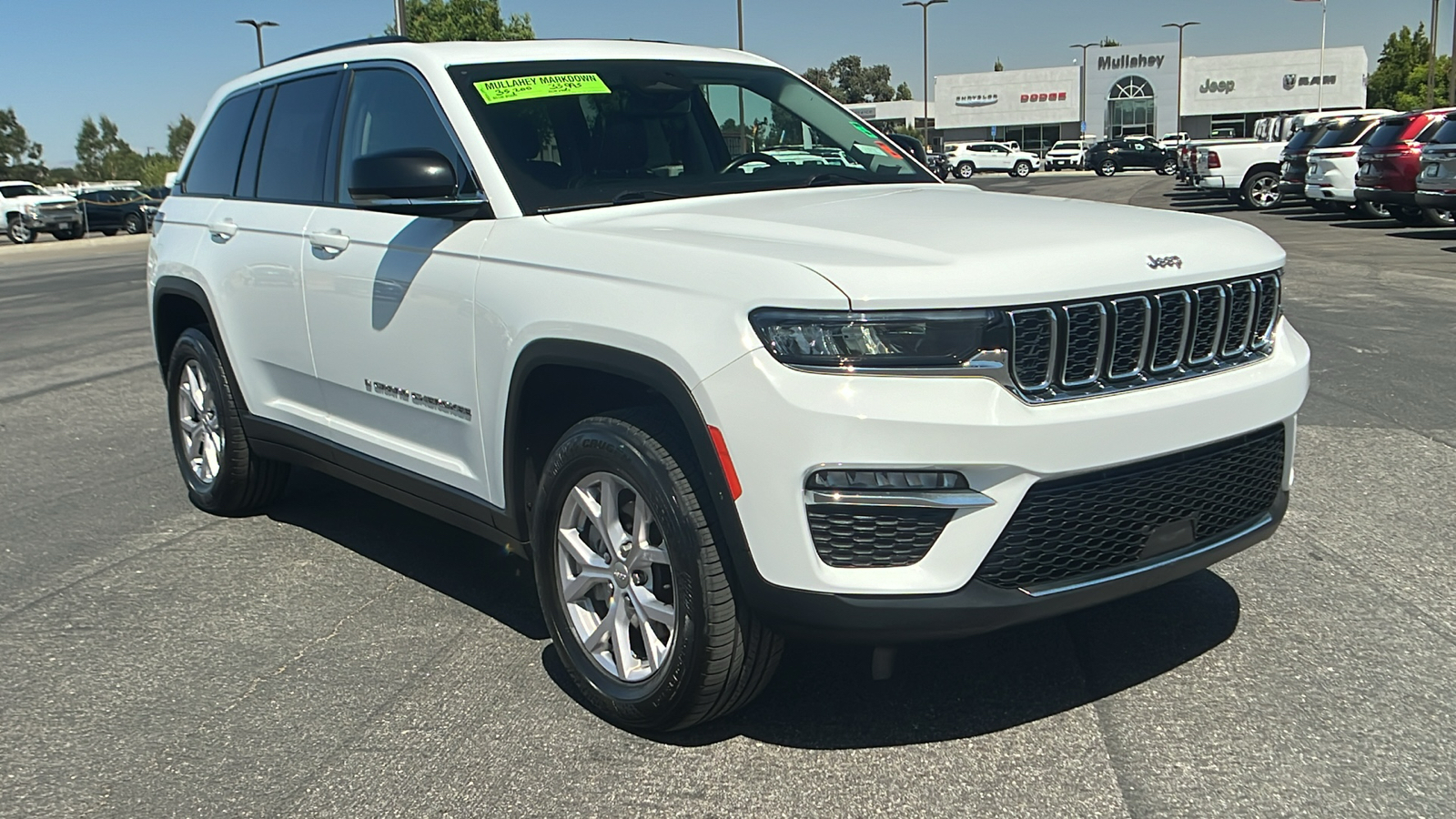 2022 Jeep Grand Cherokee Limited 1