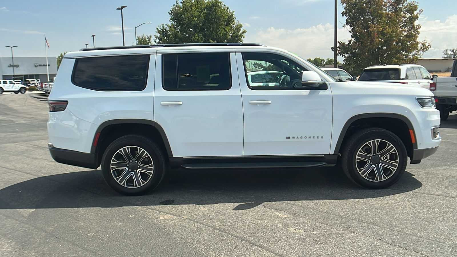 2022 Jeep Wagoneer Series III 2