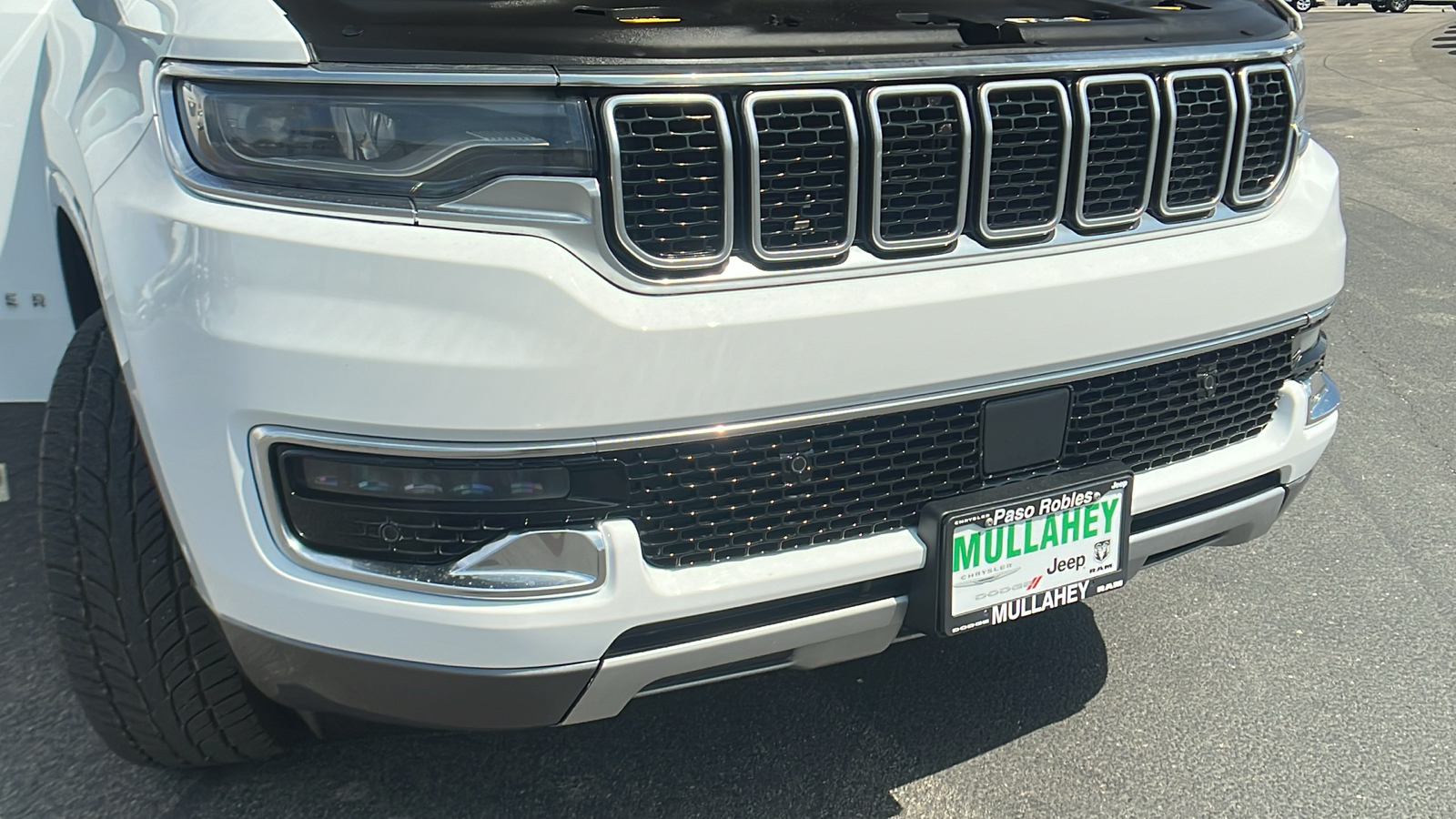 2022 Jeep Wagoneer Series III 11