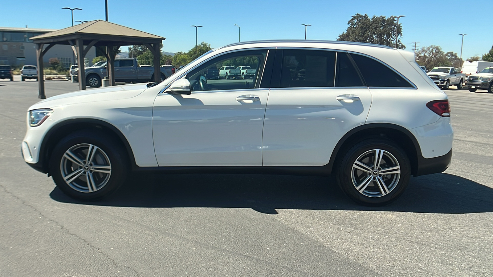 2021 Mercedes-Benz GLC GLC 300 6