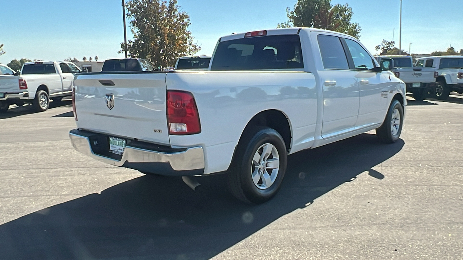 2021 Ram 1500 Classic SLT 3