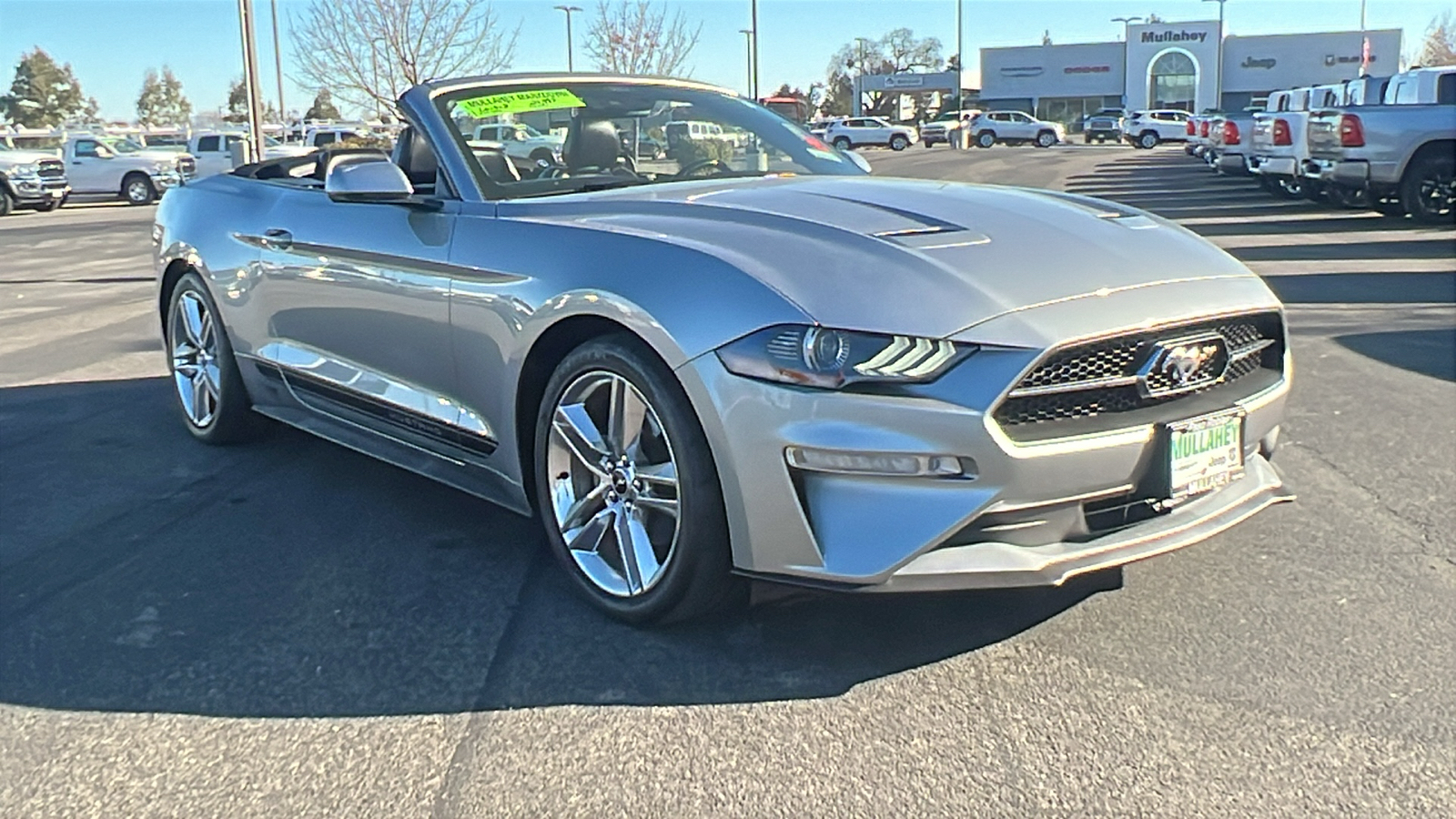 2020 Ford Mustang  1