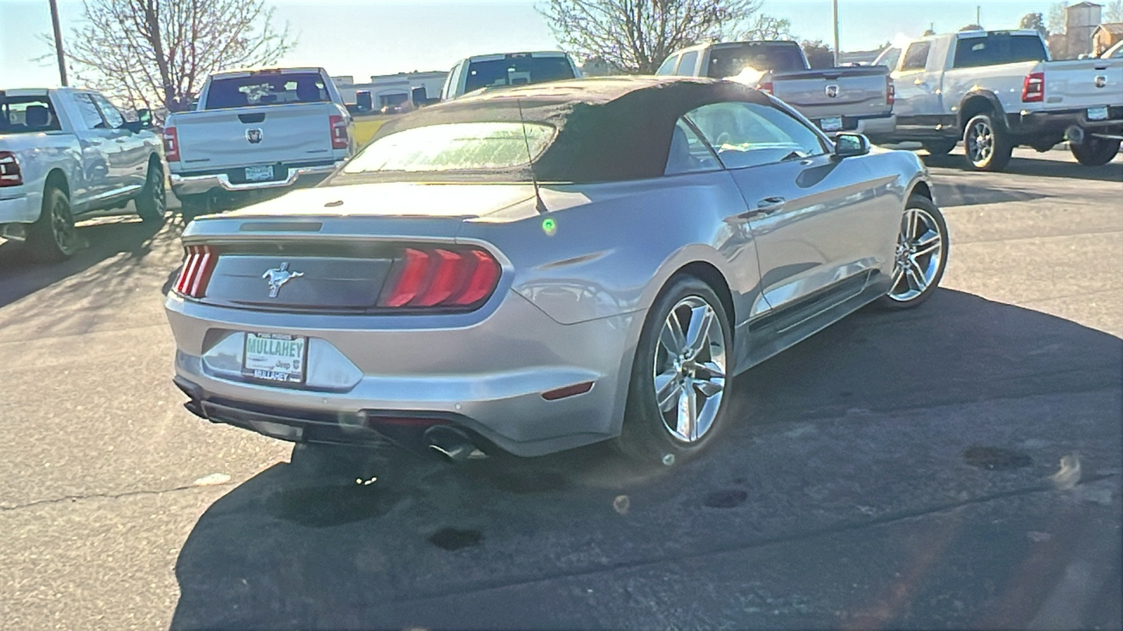 2020 Ford Mustang  24