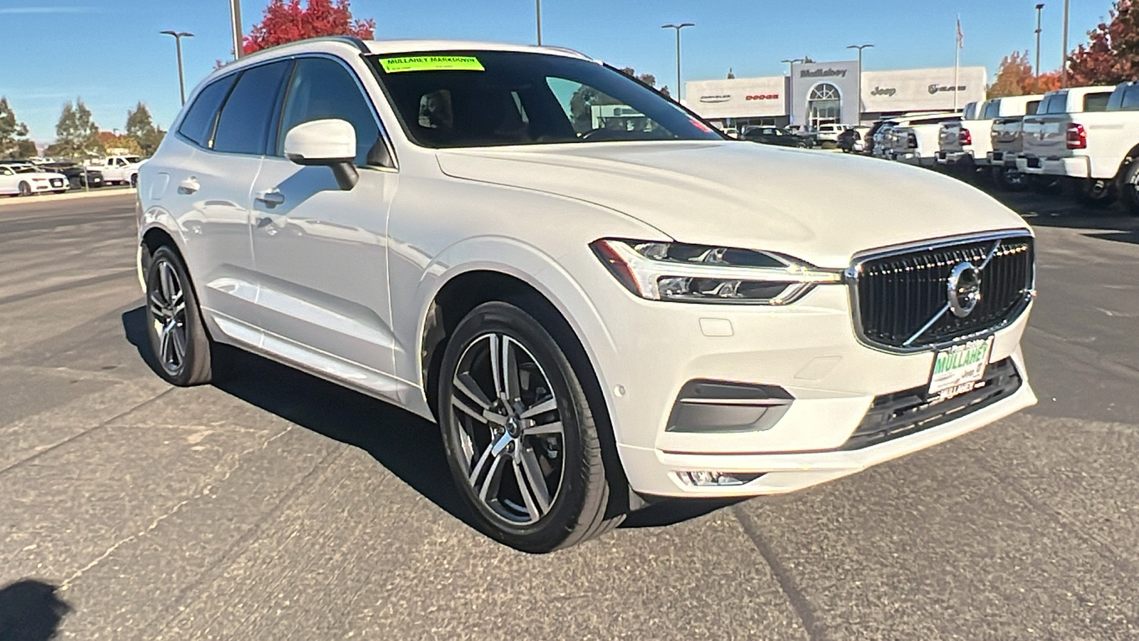 2019 Volvo XC60 Momentum 1