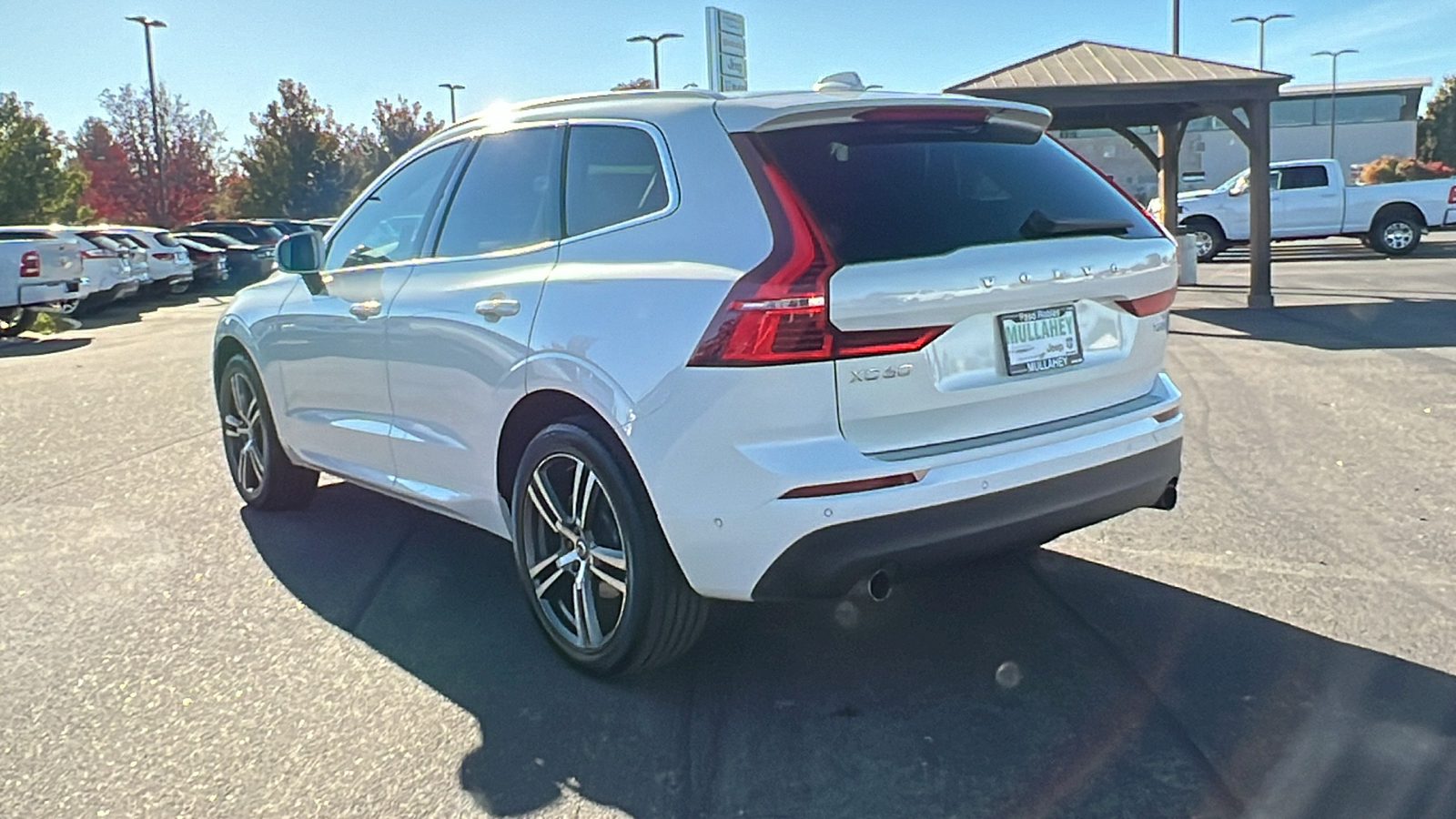 2019 Volvo XC60 Momentum 5