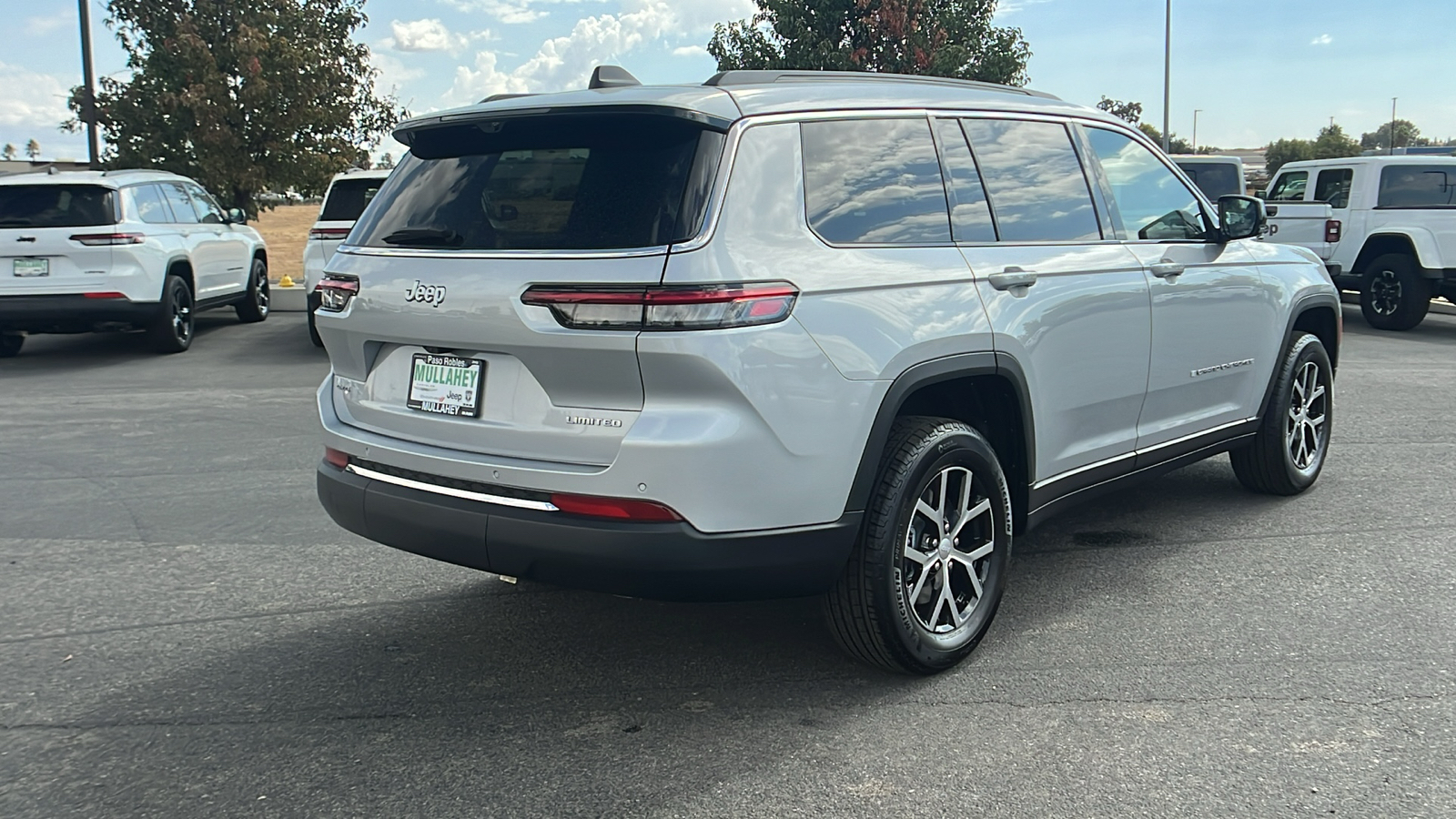 2024 Jeep Grand Cherokee L Limited 3