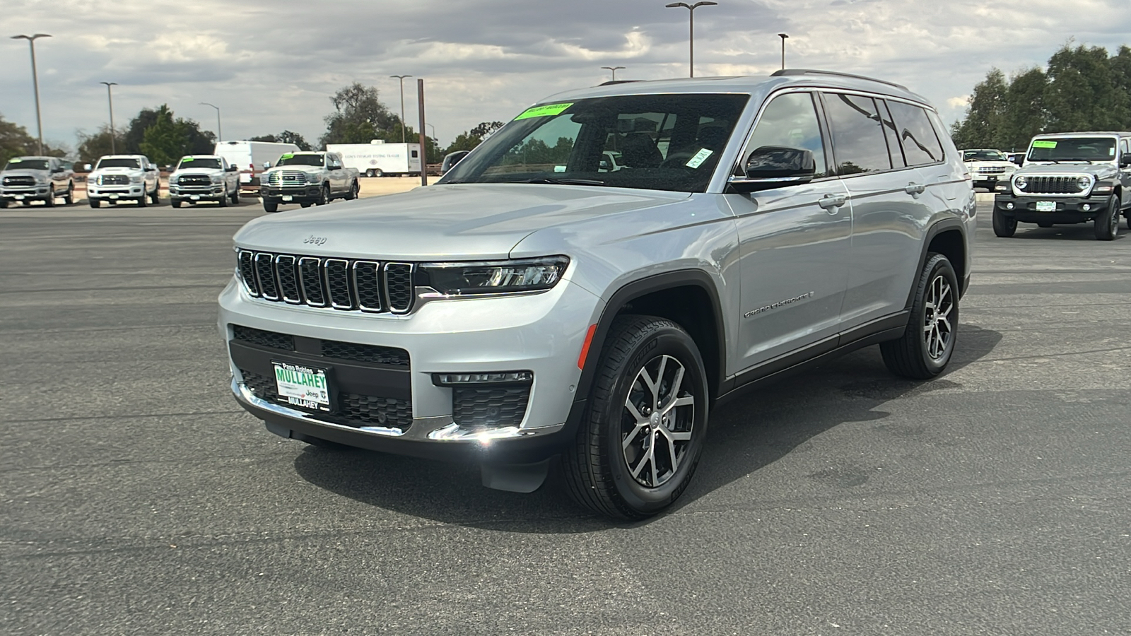 2024 Jeep Grand Cherokee L Limited 7