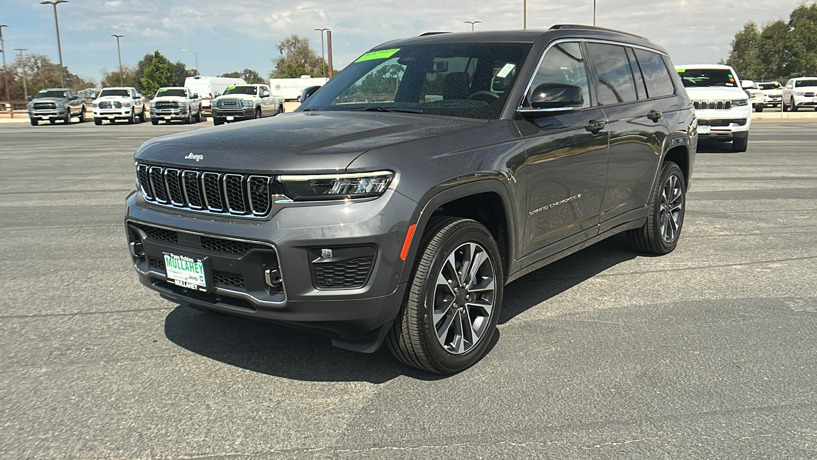 2024 Jeep Grand Cherokee L Overland 7