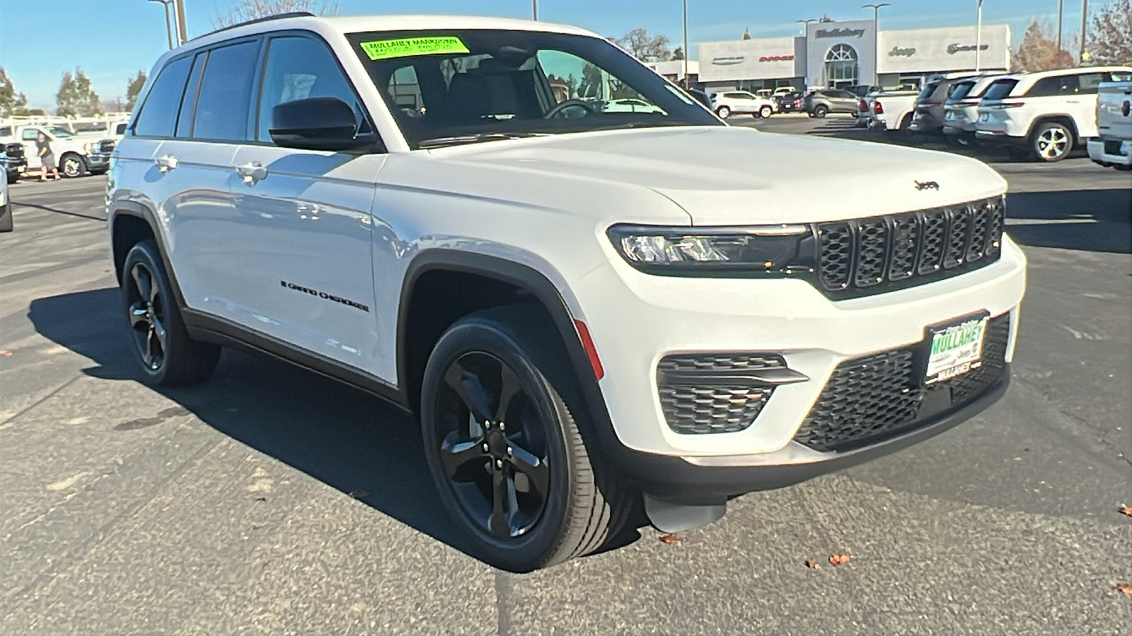 2024 Jeep Grand Cherokee Altitude 1