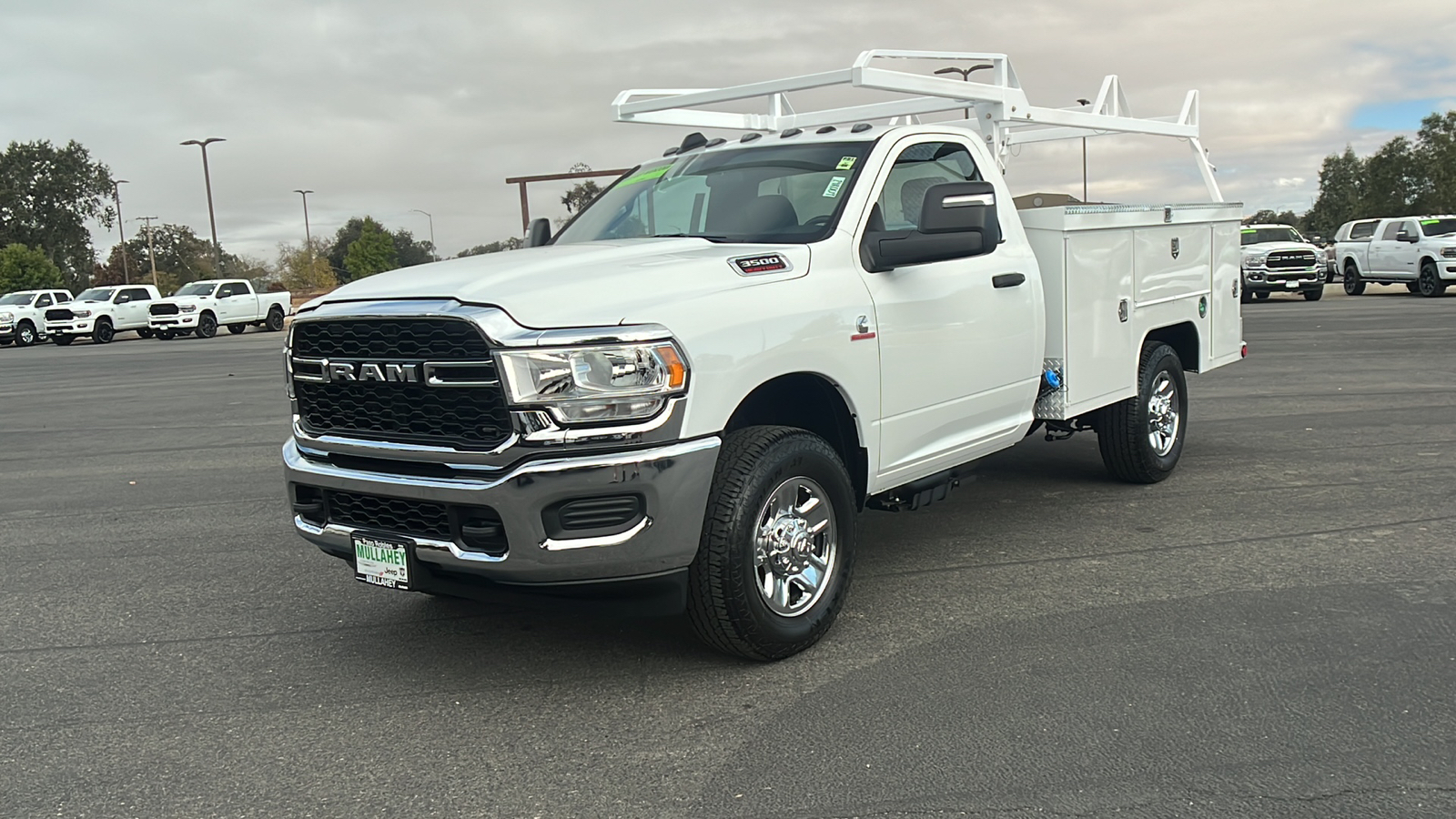 2024 Ram 3500 Chassis Cab Tradesman 7