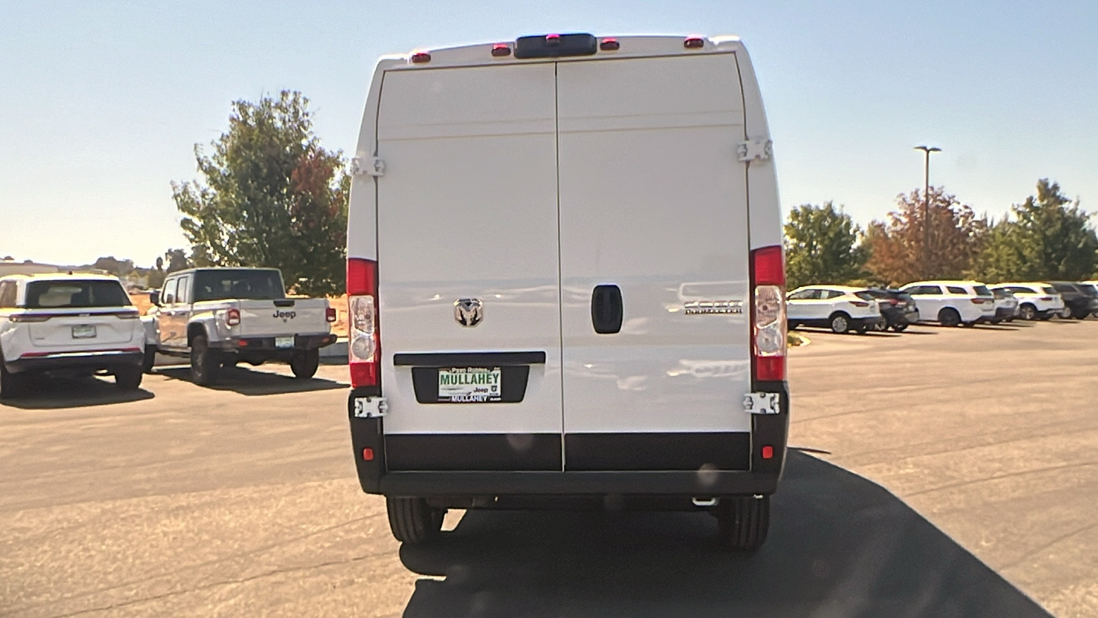 2024 Ram ProMaster Cargo Van SLT 4