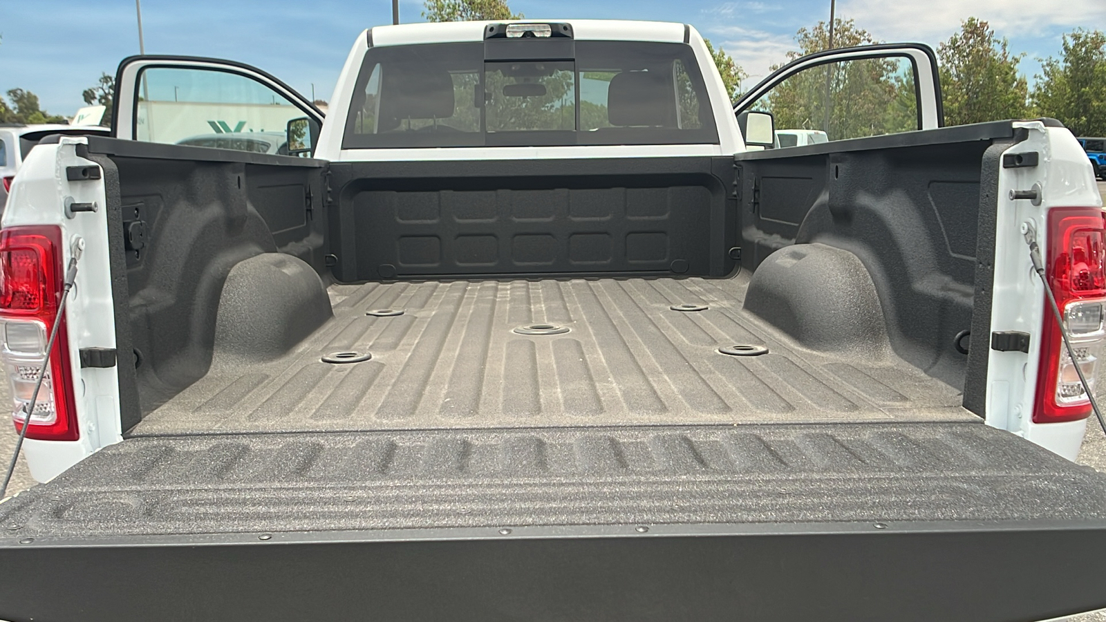 2024 Ram 2500 Tradesman 12