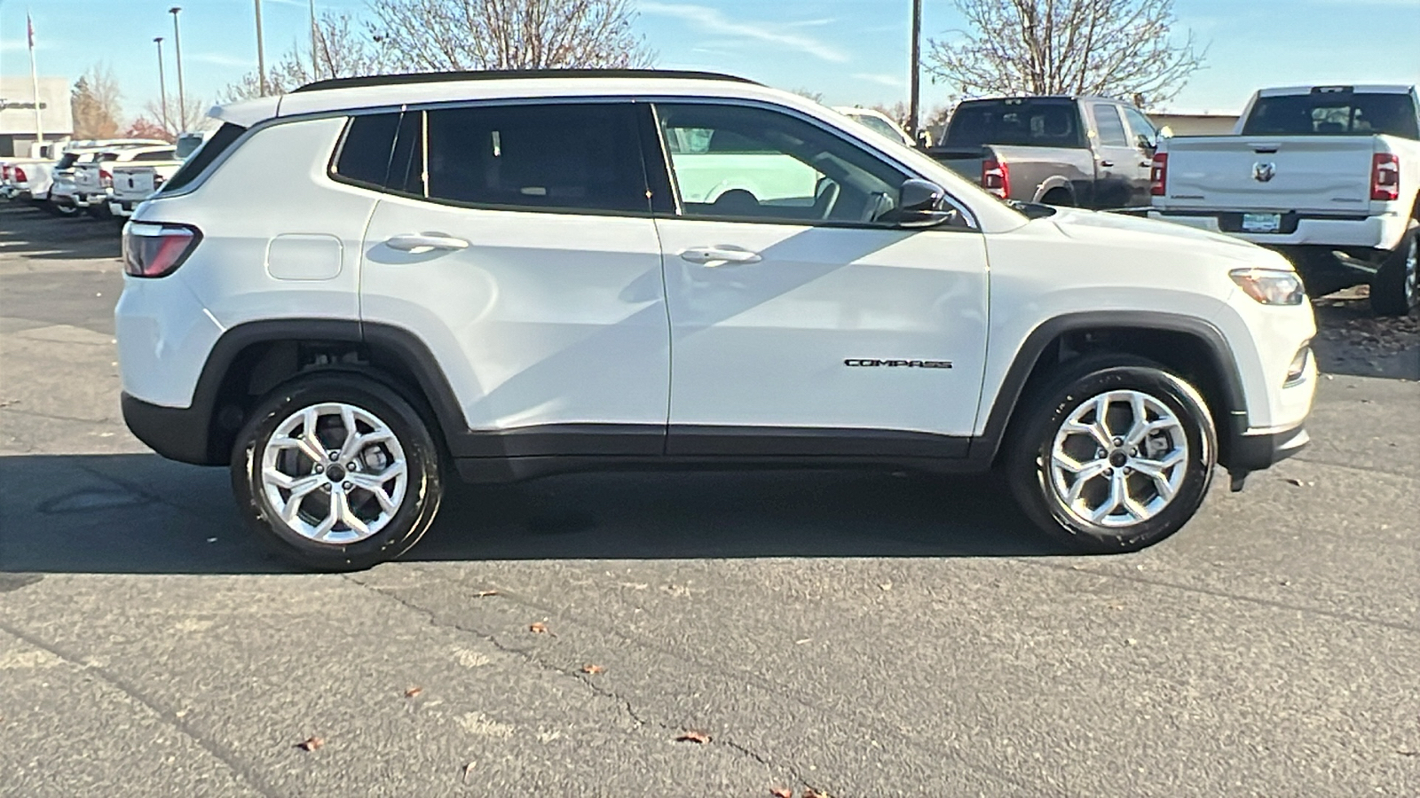 2025 Jeep Compass Latitude 2