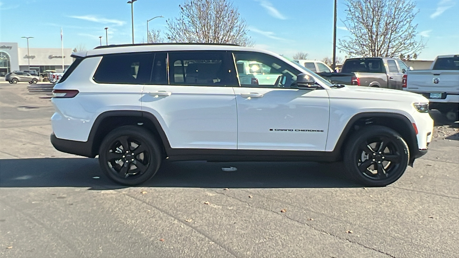 2025 Jeep Grand Cherokee L Altitude X 2