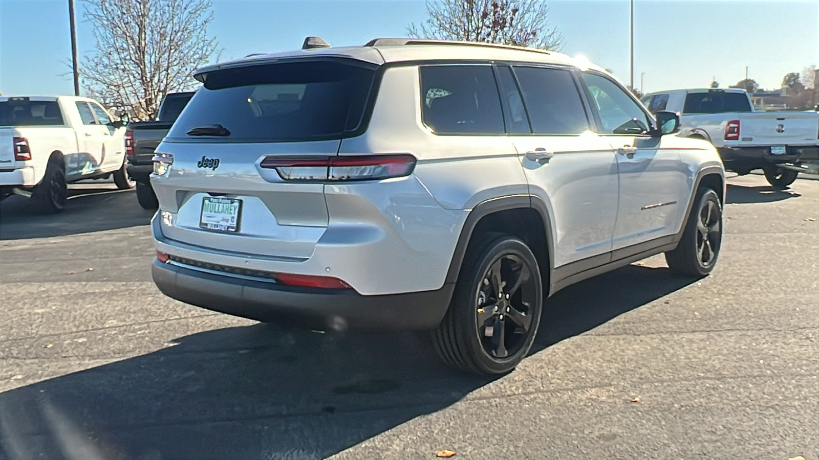 2025 Jeep Grand Cherokee L Altitude X 3