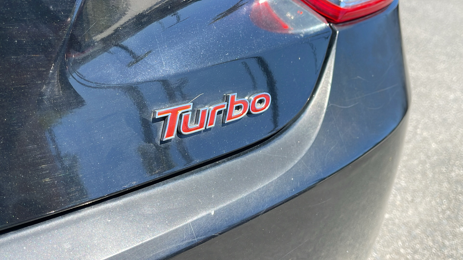 2016 Hyundai Veloster Turbo 28