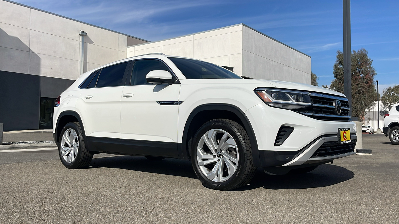 2020 Volkswagen Atlas Cross Sport 3.6L V6 SEL 1