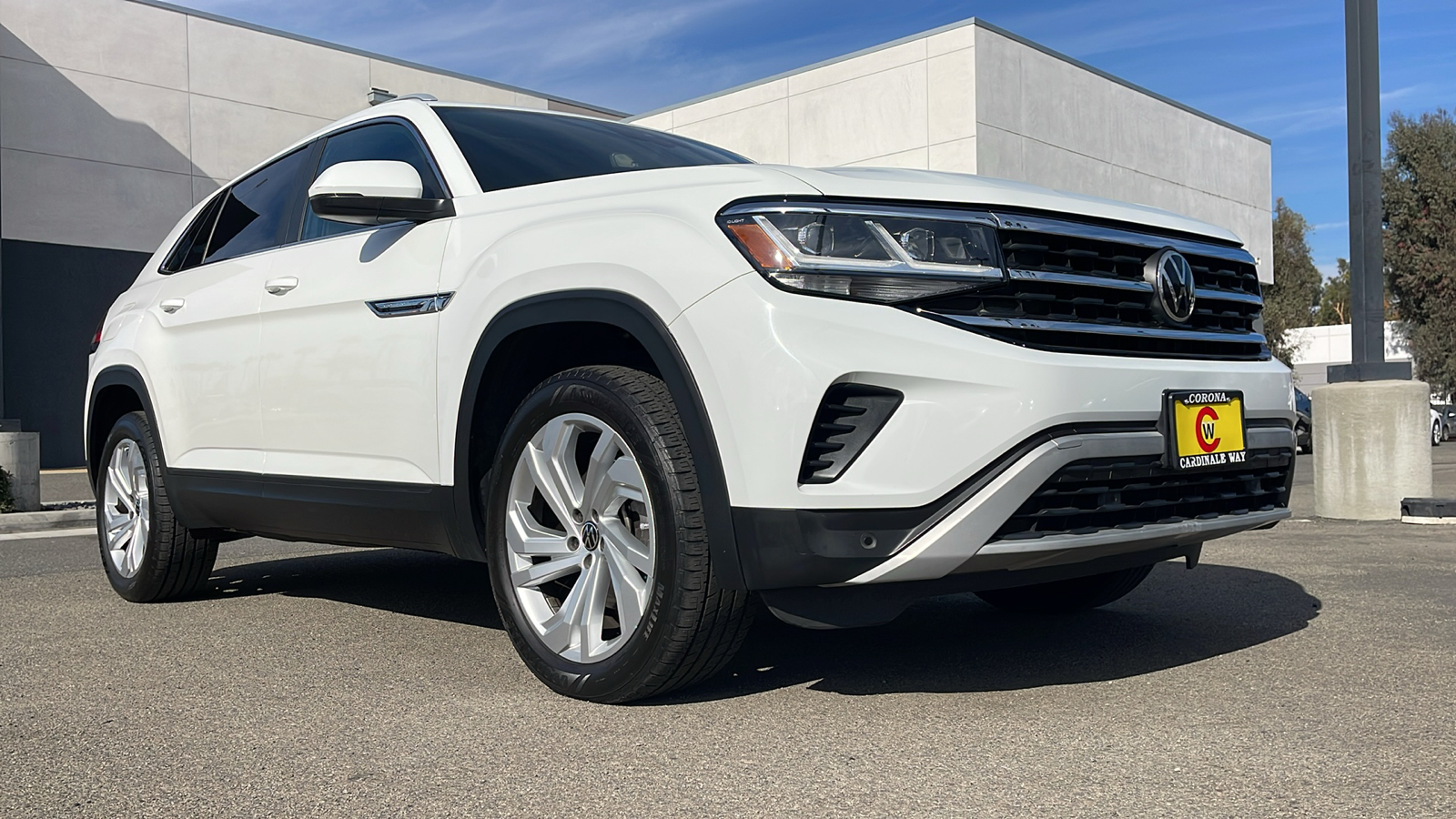 2020 Volkswagen Atlas Cross Sport 3.6L V6 SEL 5