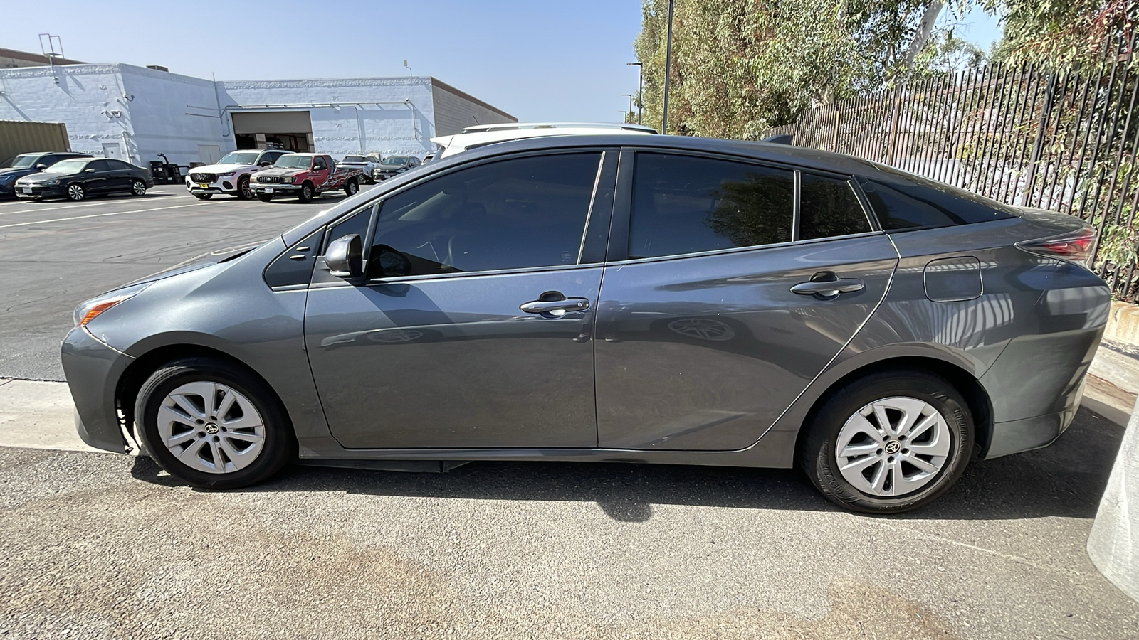 2018 Toyota Prius Two 5