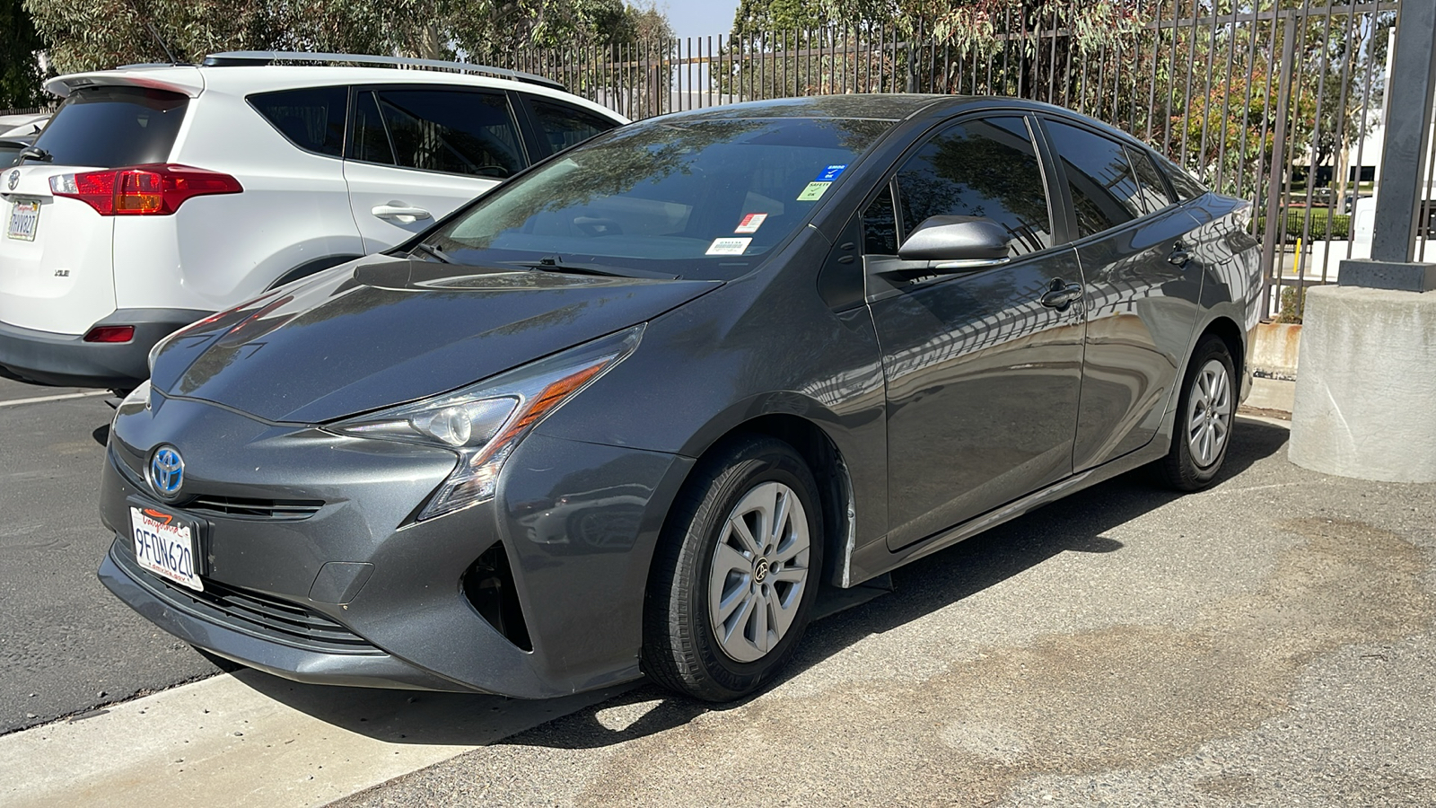 2018 Toyota Prius Two 6