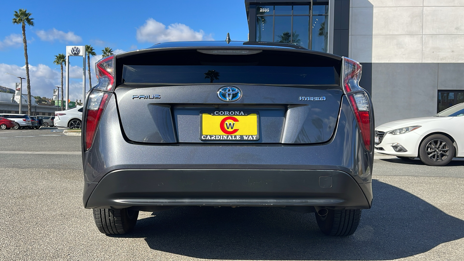 2018 Toyota Prius Two 10