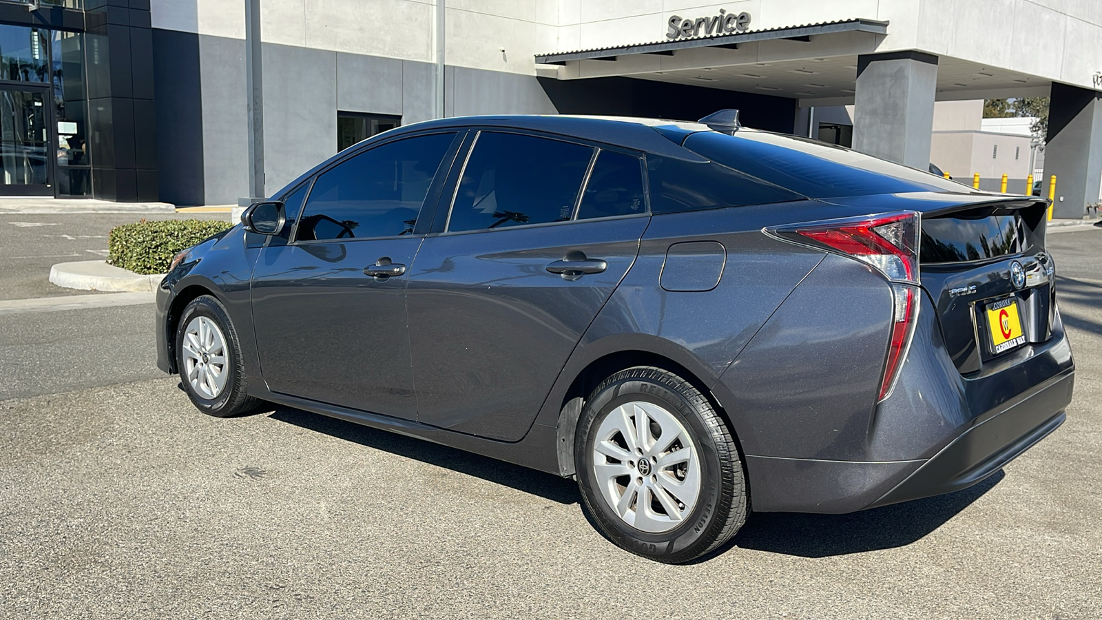 2018 Toyota Prius Two 11